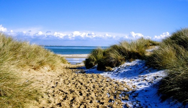 bournemouth-beach-snow