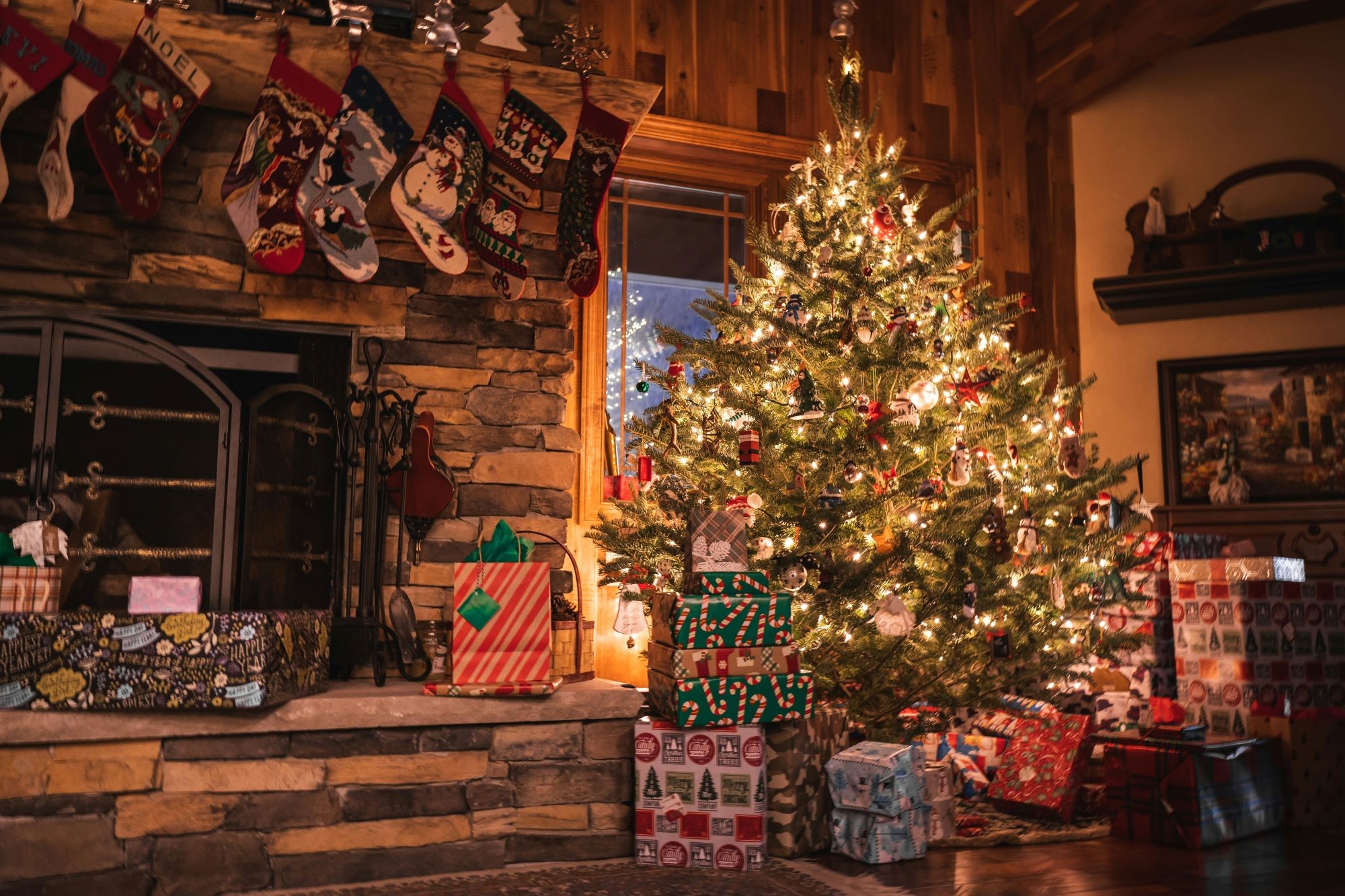 Christmas Cabin Mike Cox